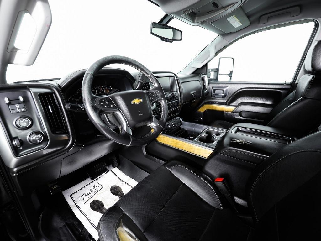 Chevrolet Silverado 2500HD Built After Aug 14 4WD Crew Cab 153.7" LTZ 2015