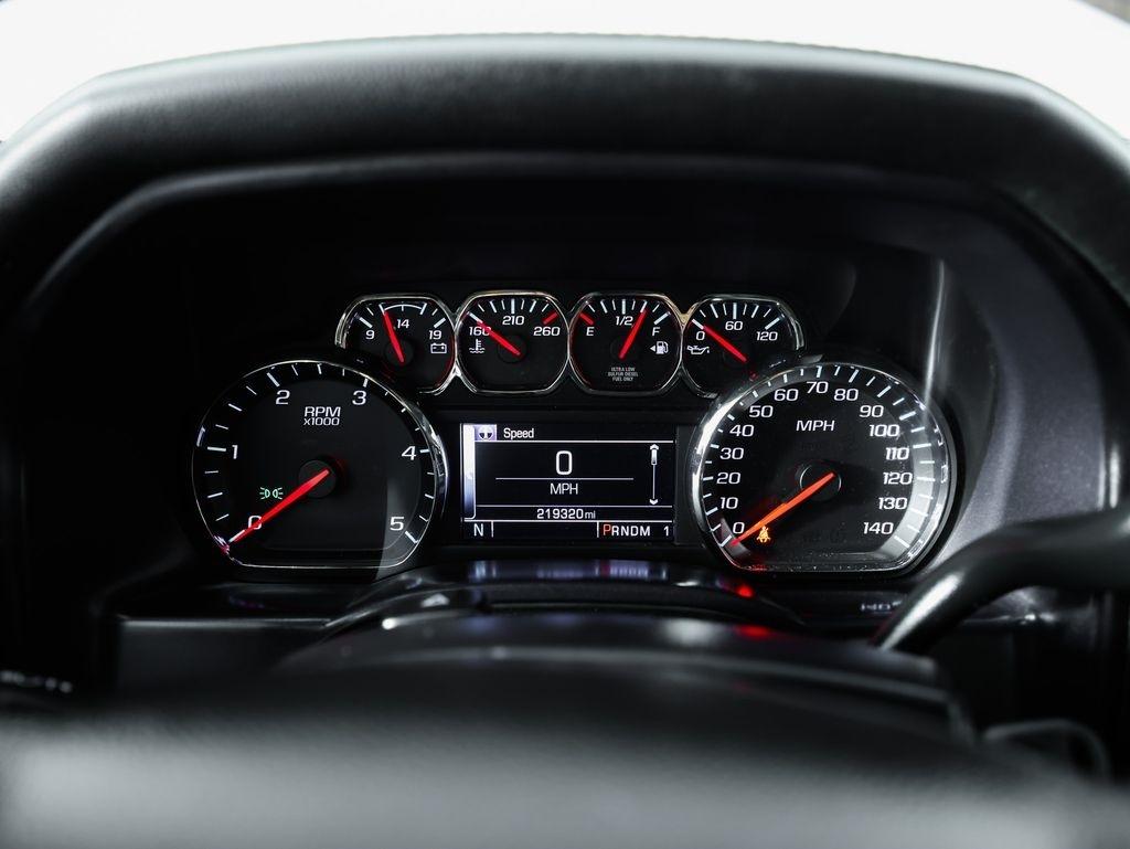 Chevrolet Silverado 2500HD Built After Aug 14 4WD Crew Cab 153.7" LTZ 2015