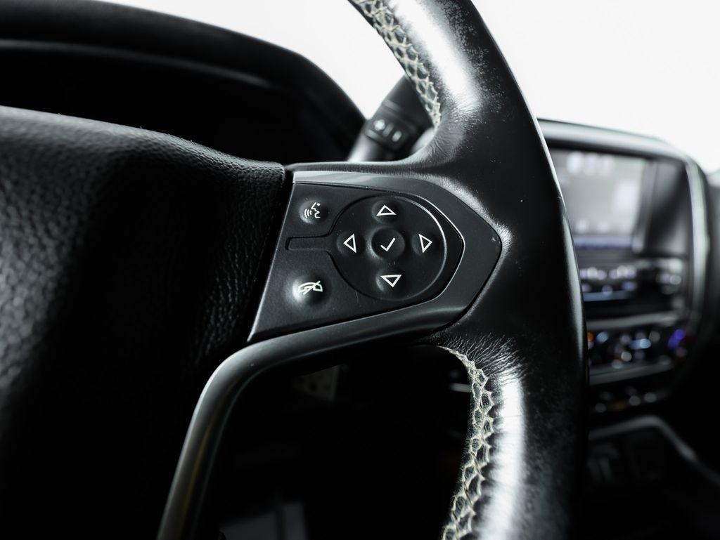 Chevrolet Silverado 2500HD Built After Aug 14 4WD Crew Cab 153.7" LTZ 2015