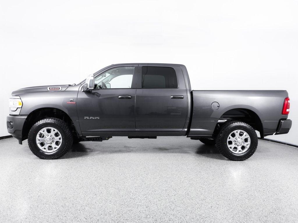 RAM 2500 Laramie 4x4 Crew Cab 6'4" Box 2024