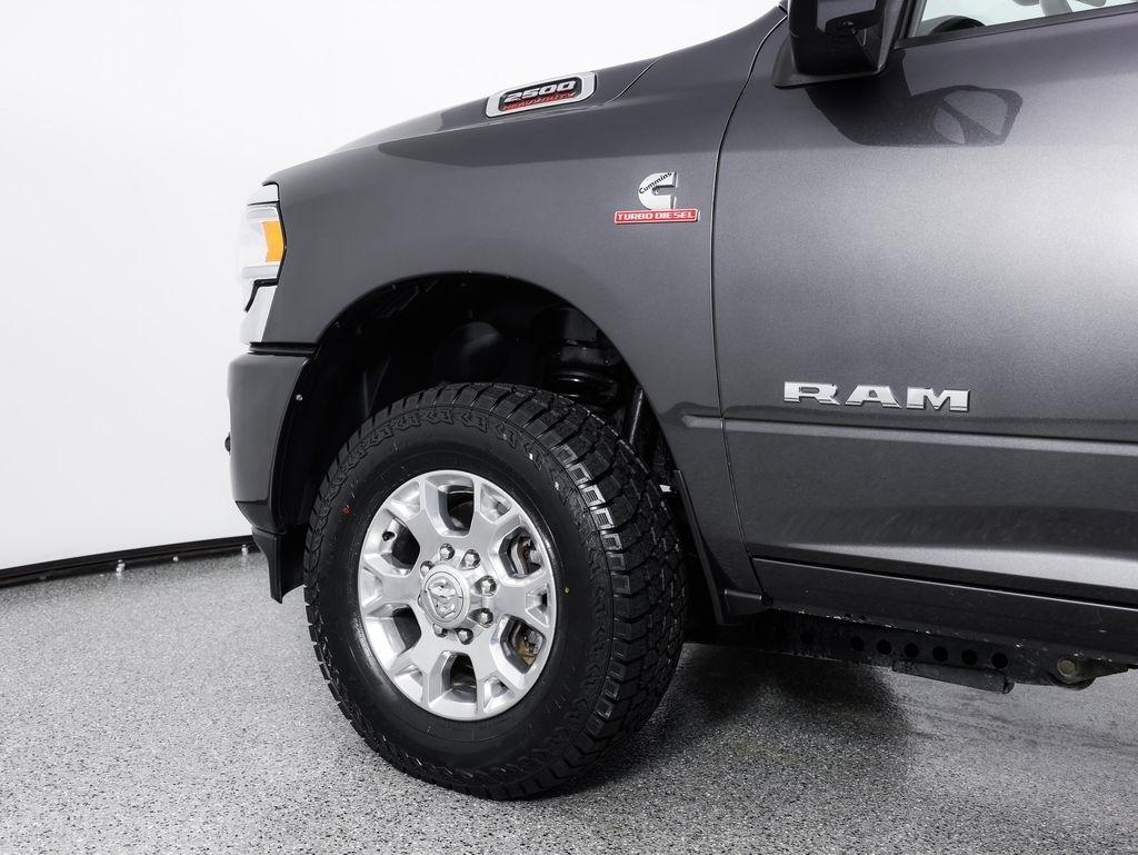 RAM 2500 Laramie 4x4 Crew Cab 6'4" Box 2024