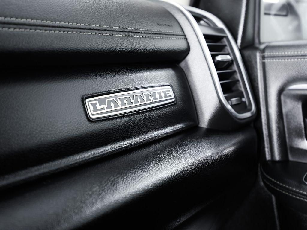 RAM 2500 Laramie 4x4 Crew Cab 6'4" Box 2024