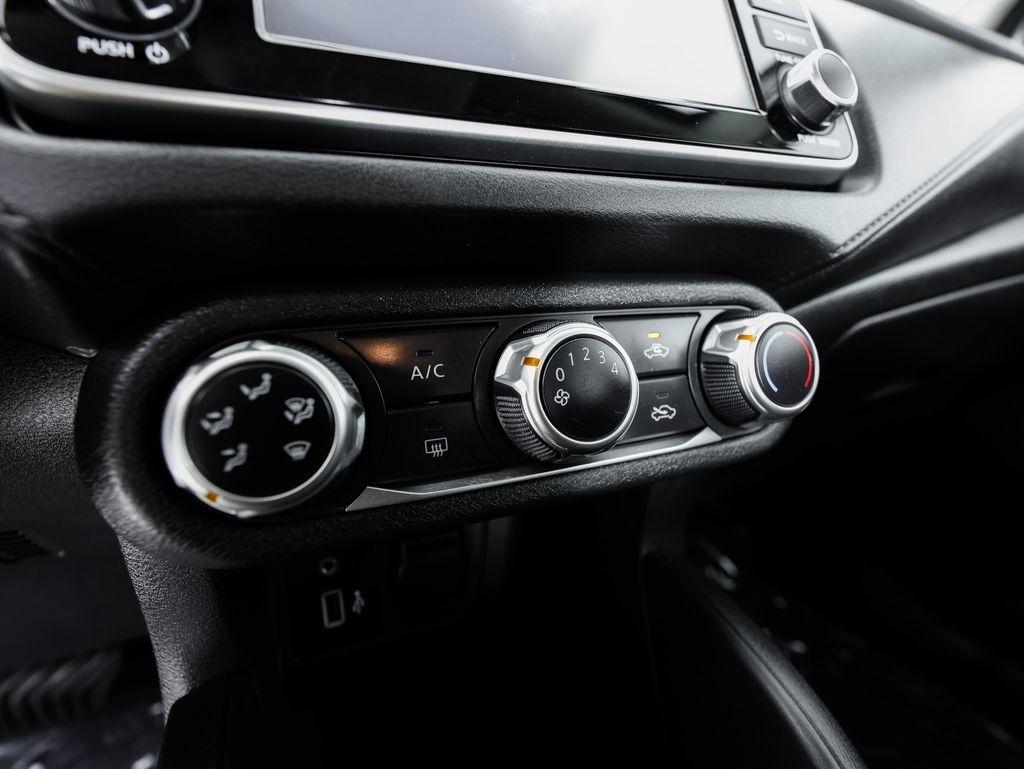 Nissan Versa S CVT 2020