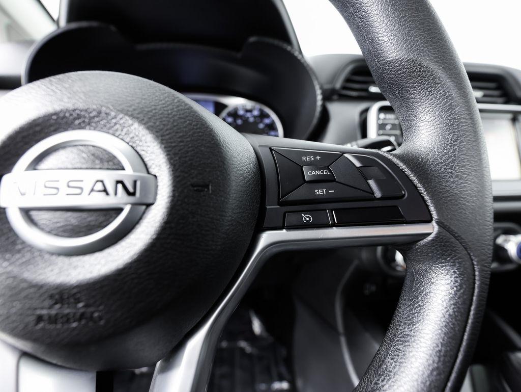 Nissan Versa S CVT 2020