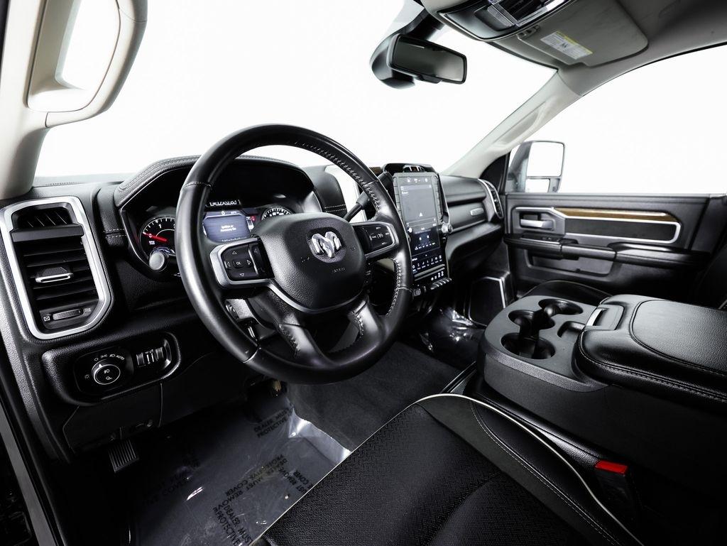 RAM 2500 Laramie 4x4 Crew Cab 6'4" Box 2024