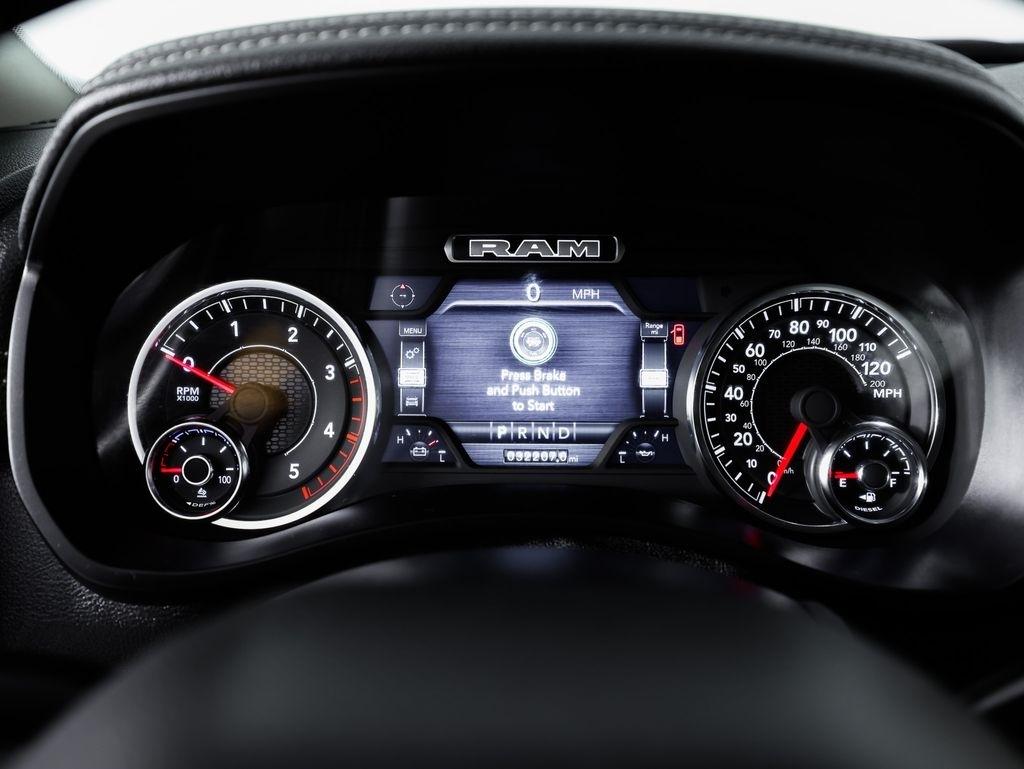 RAM 2500 Laramie 4x4 Crew Cab 6'4" Box 2024