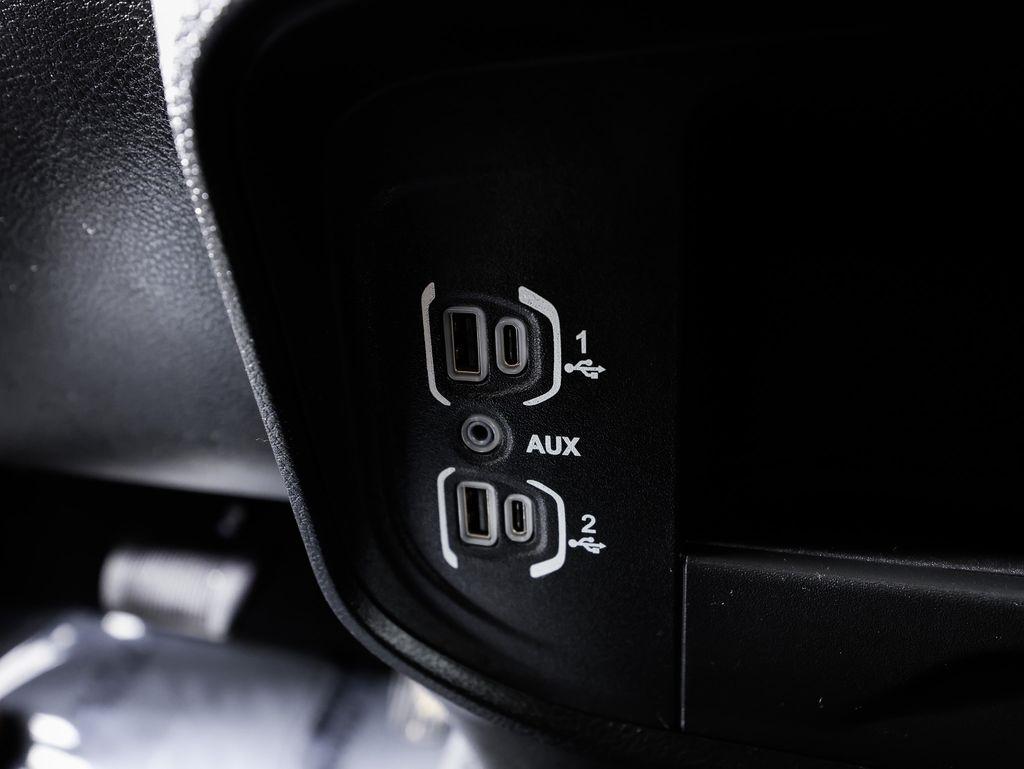 RAM 2500 Laramie 4x4 Crew Cab 6'4" Box 2024