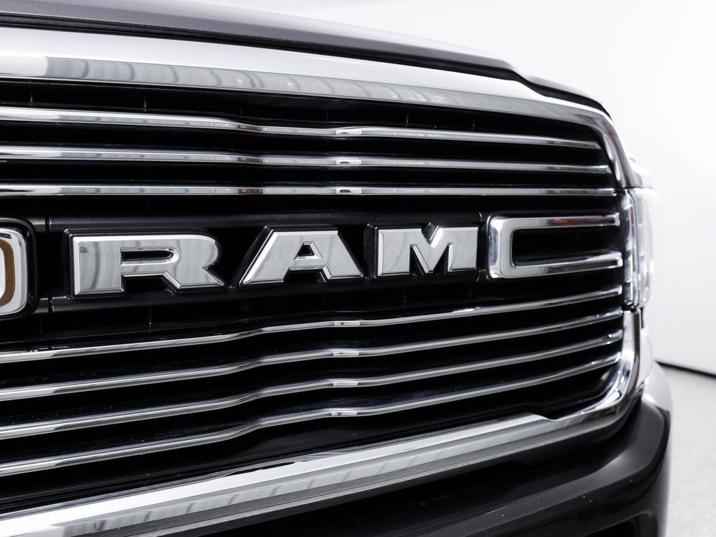 RAM 2500 Laramie 4x4 Crew Cab 6'4" Box 2024