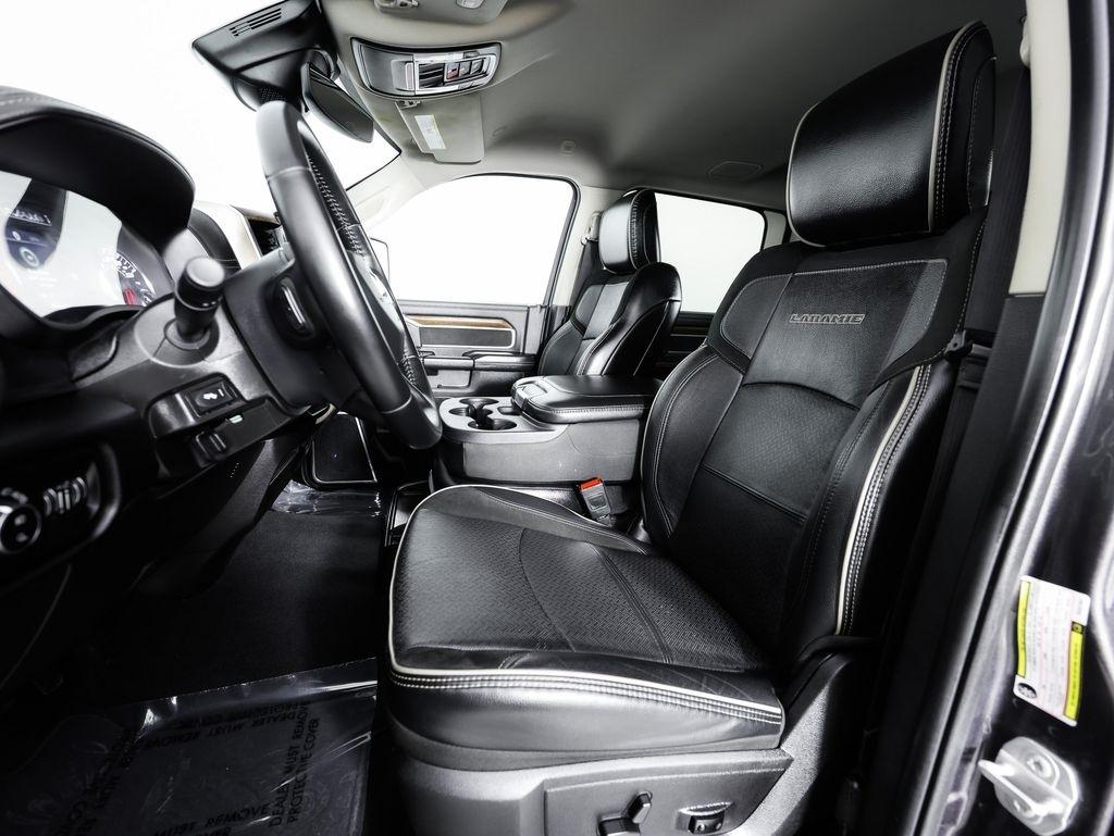 RAM 2500 Laramie 4x4 Crew Cab 6'4" Box 2024