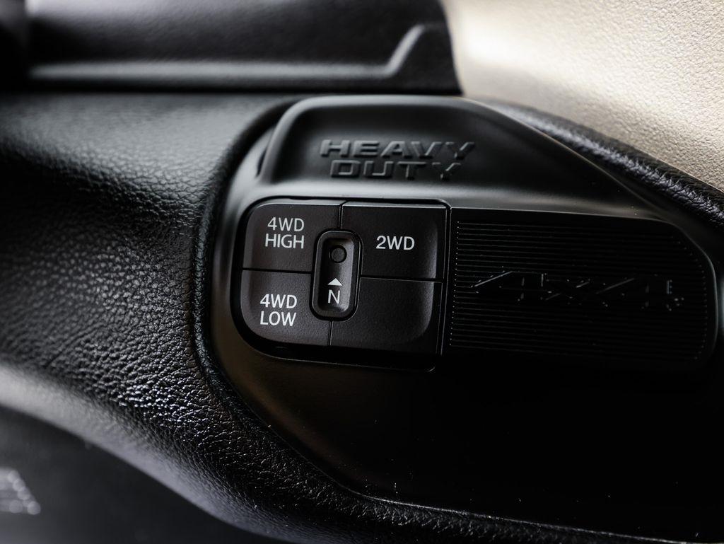 RAM 2500 Laramie 4x4 Crew Cab 6'4" Box 2024