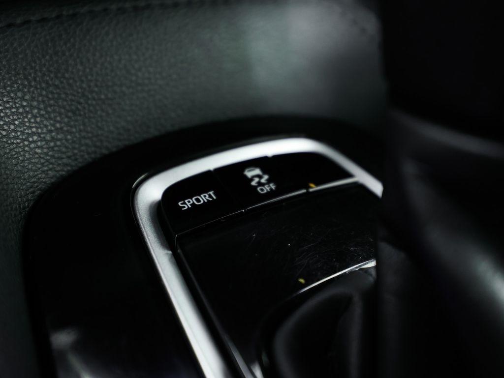 Toyota Corolla Nightshade CVT (Natl) 2020