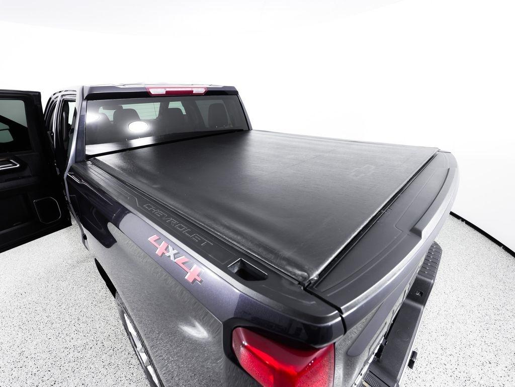 Chevrolet Silverado 1500 4WD Crew Cab 147" LT w/1LT 2022