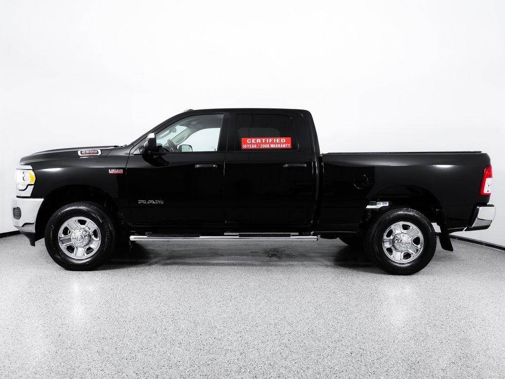 RAM 2500 Tradesman 4x4 Crew Cab 6'4" Box 2020