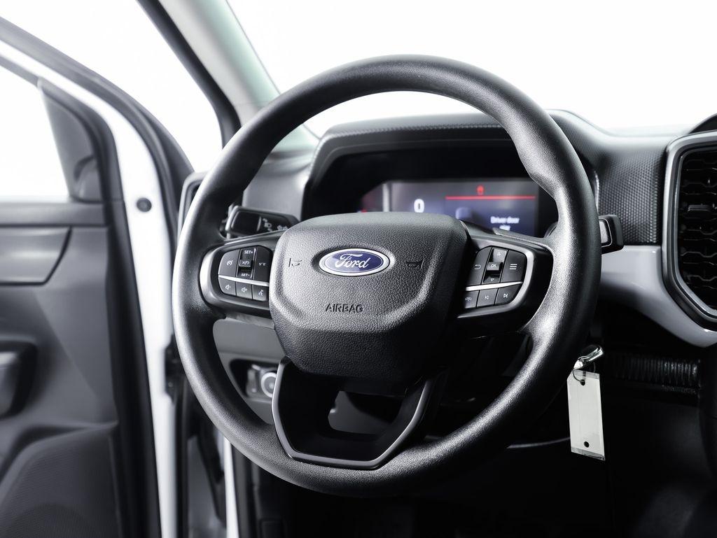 Ford Ranger XL 4WD SuperCrew 5' Box 2025