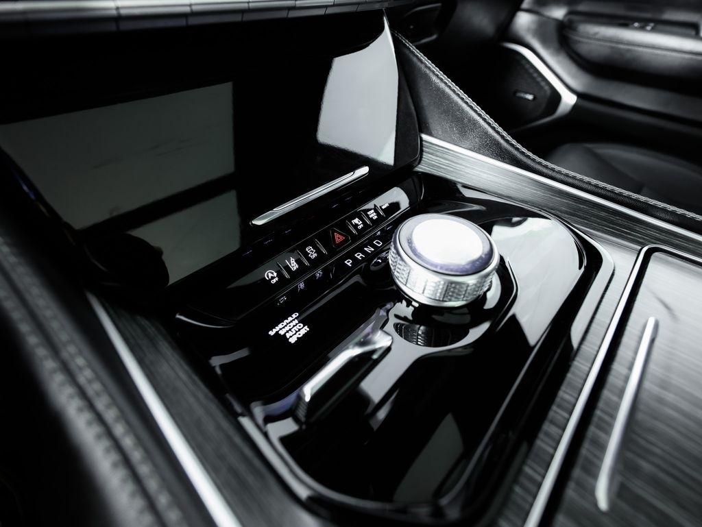 Jeep Wagoneer Series II 4x4 2023