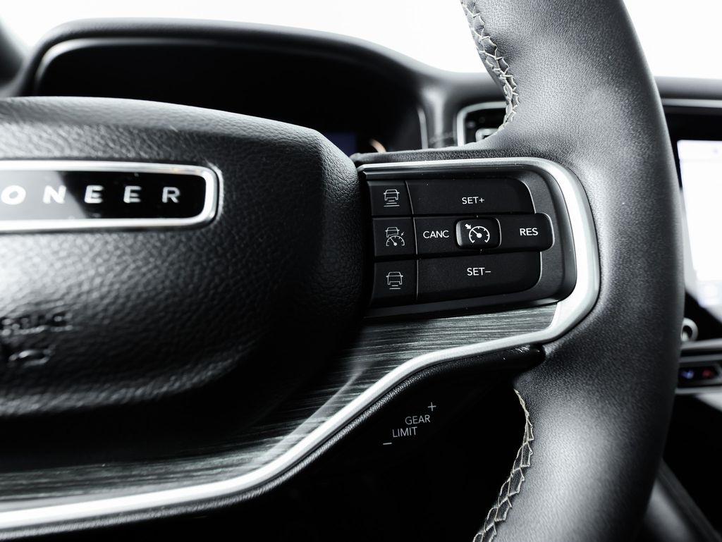 Jeep Wagoneer Series II 4x4 2023