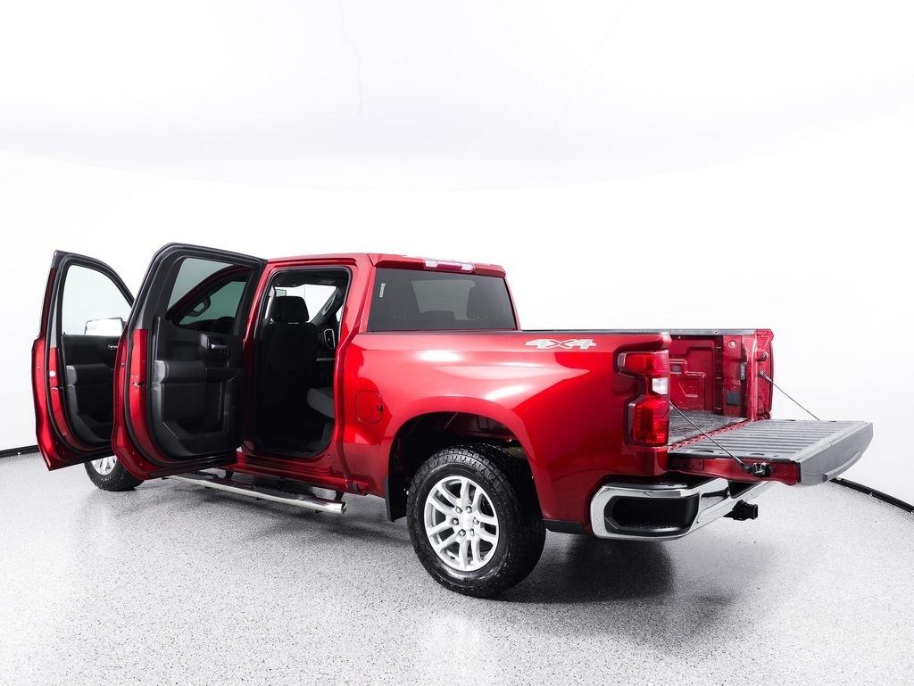 Chevrolet Silverado 1500 4WD Crew Cab 147" LT 2020