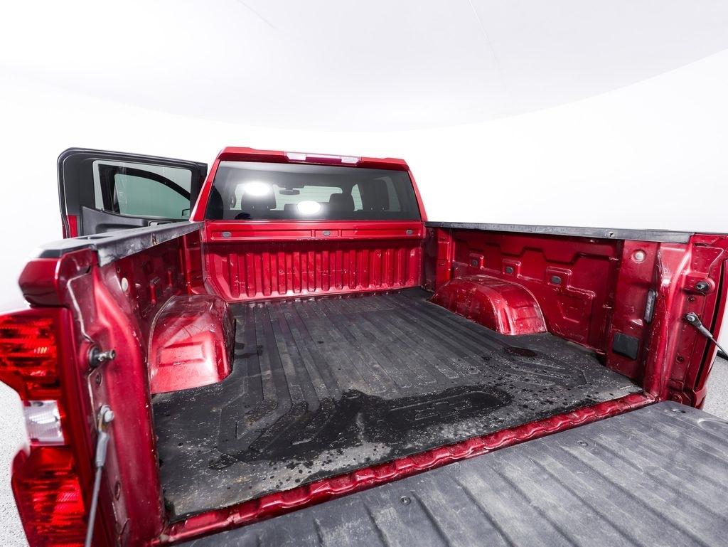 Chevrolet Silverado 1500 4WD Crew Cab 147" LT 2020