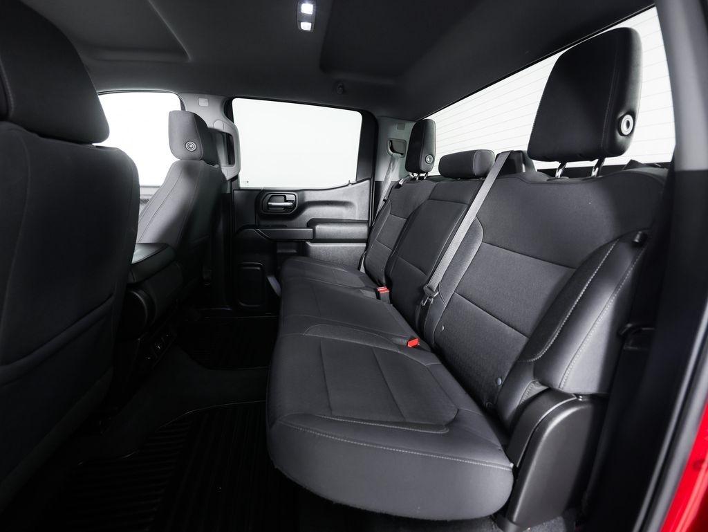 Chevrolet Silverado 1500 4WD Crew Cab 147" LT 2020