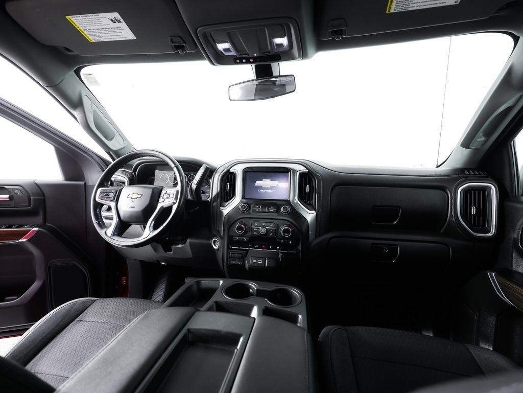 Chevrolet Silverado 1500 4WD Crew Cab 147" LT 2020