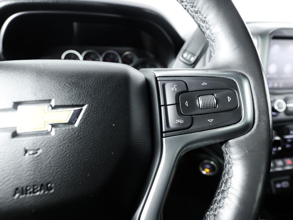 Chevrolet Silverado 1500 4WD Crew Cab 147" LT 2020