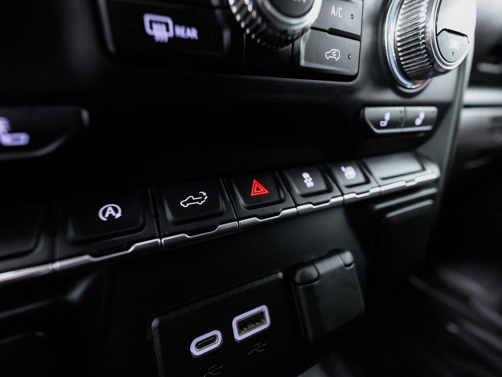 GMC Sierra 1500 4WD Crew Cab 147" Elevation w/3SB 2021