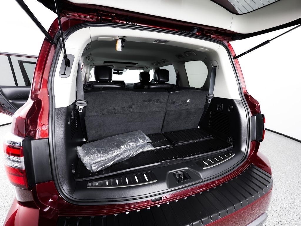 Nissan Armada 4x4 Platinum 2024