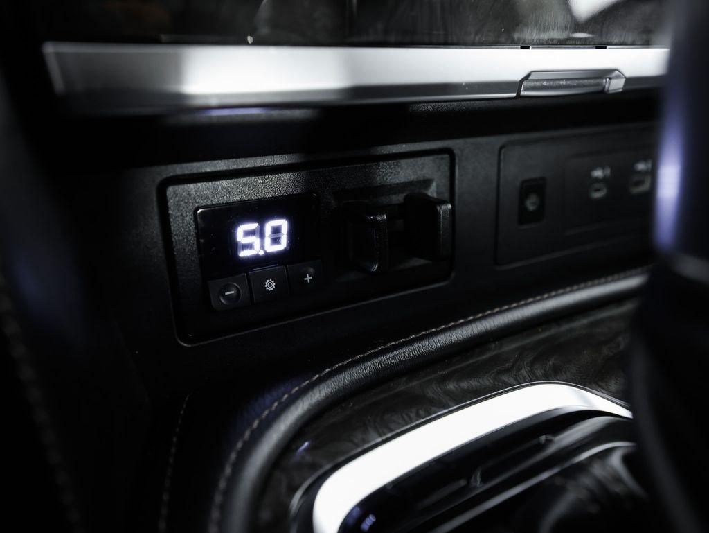 Nissan Armada 4x4 Platinum 2024