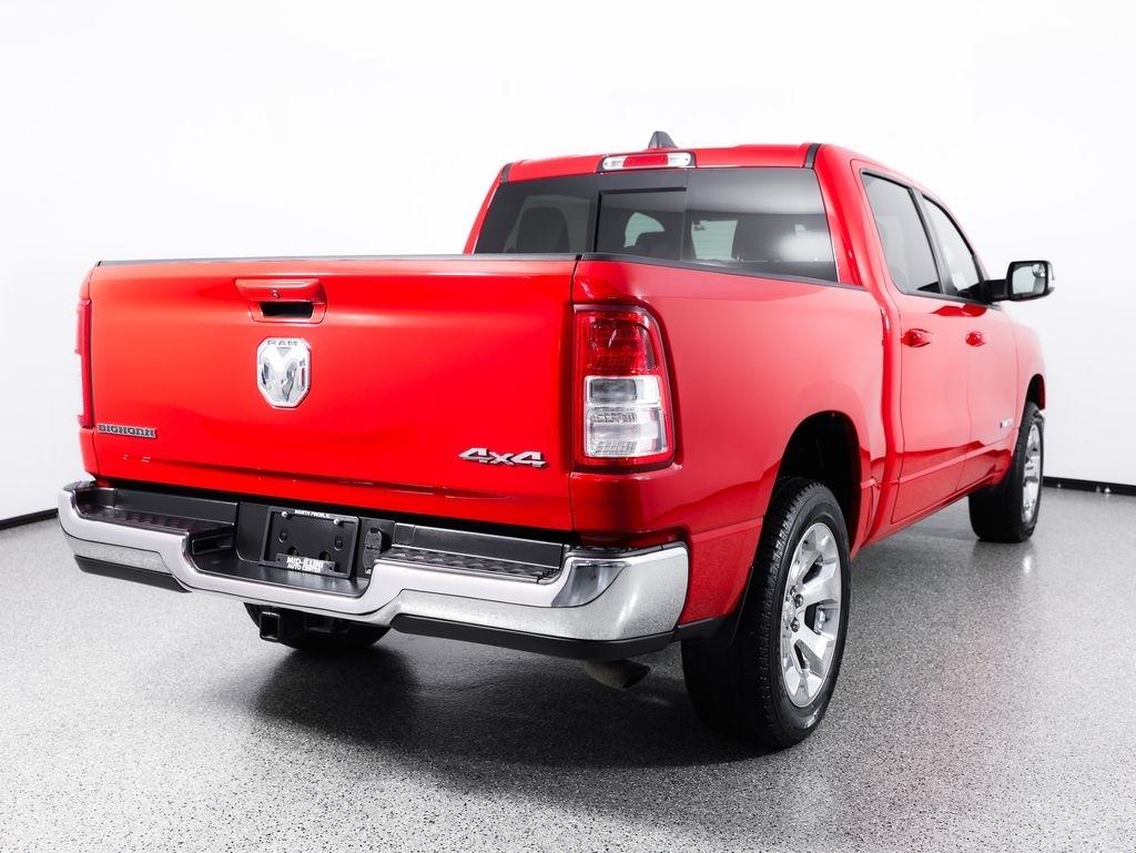 RAM 1500 Big Horn 4x4 Crew Cab 5'7" Box 2022