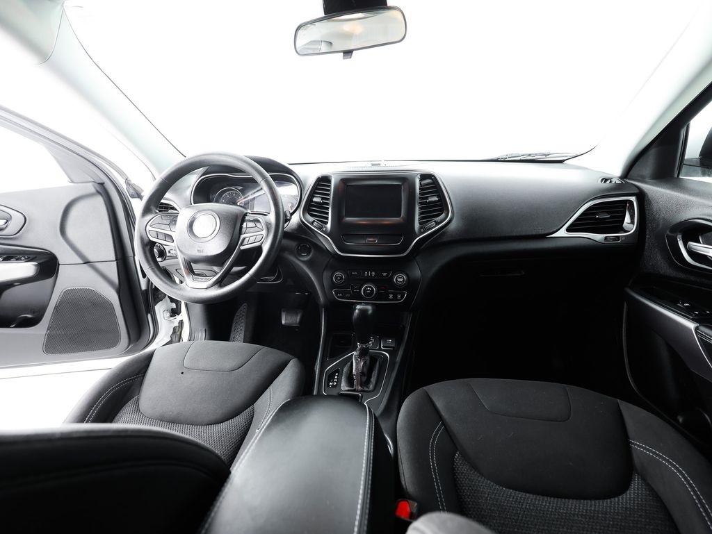 Jeep Cherokee Latitude FWD 2019