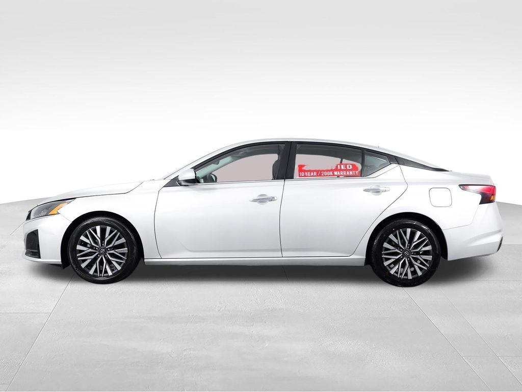 Nissan Altima 2.5 SV Sedan 2023