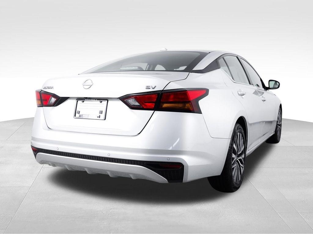 Nissan Altima 2.5 SV Sedan 2023
