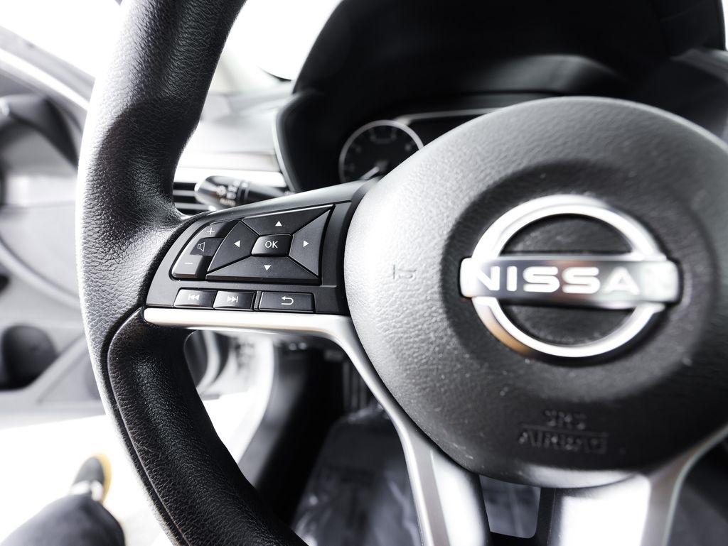 Nissan Altima 2.5 SV Sedan 2023