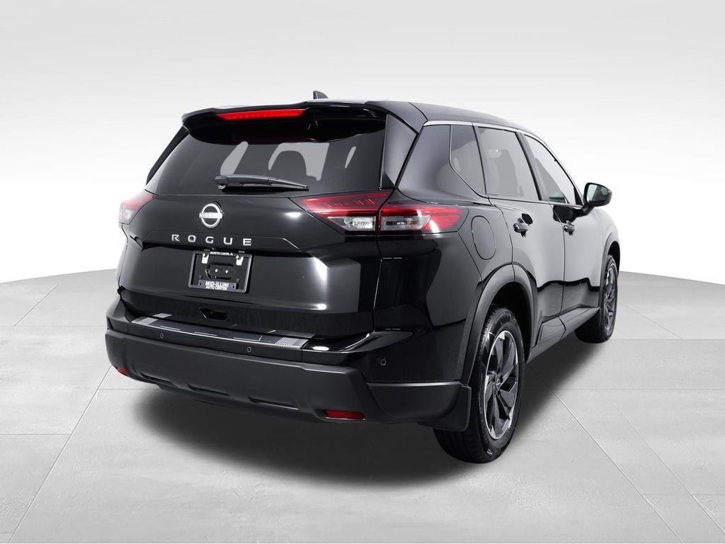 Nissan Rogue FWD SV 2025