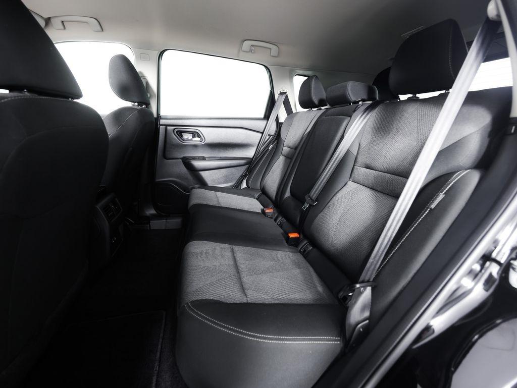Nissan Rogue FWD SV 2025