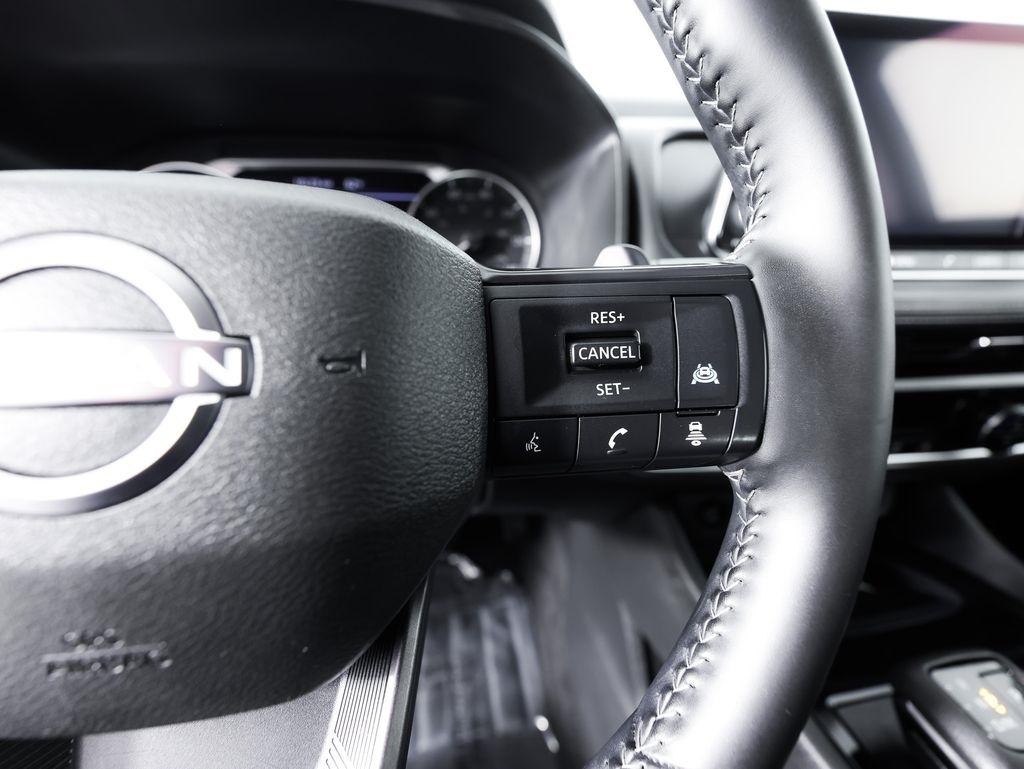 Nissan Rogue FWD SV 2025