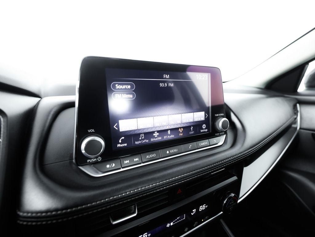 Nissan Rogue FWD SV 2025