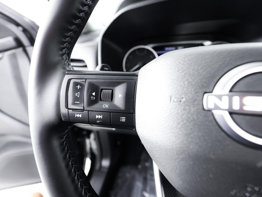 Nissan Rogue FWD SV 2025