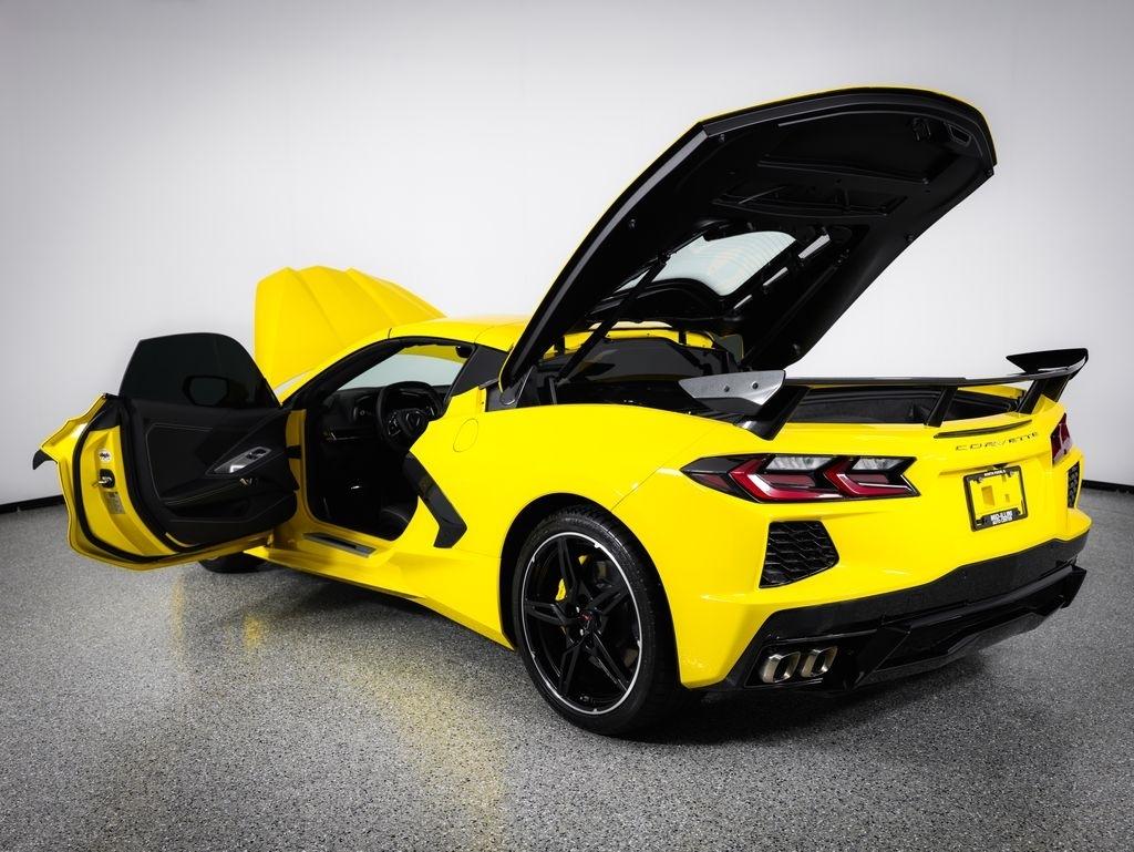 Chevrolet Corvette 2dr Stingray Cpe w/1LT 2025