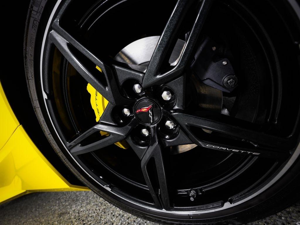 Chevrolet Corvette 2dr Stingray Cpe w/1LT 2025