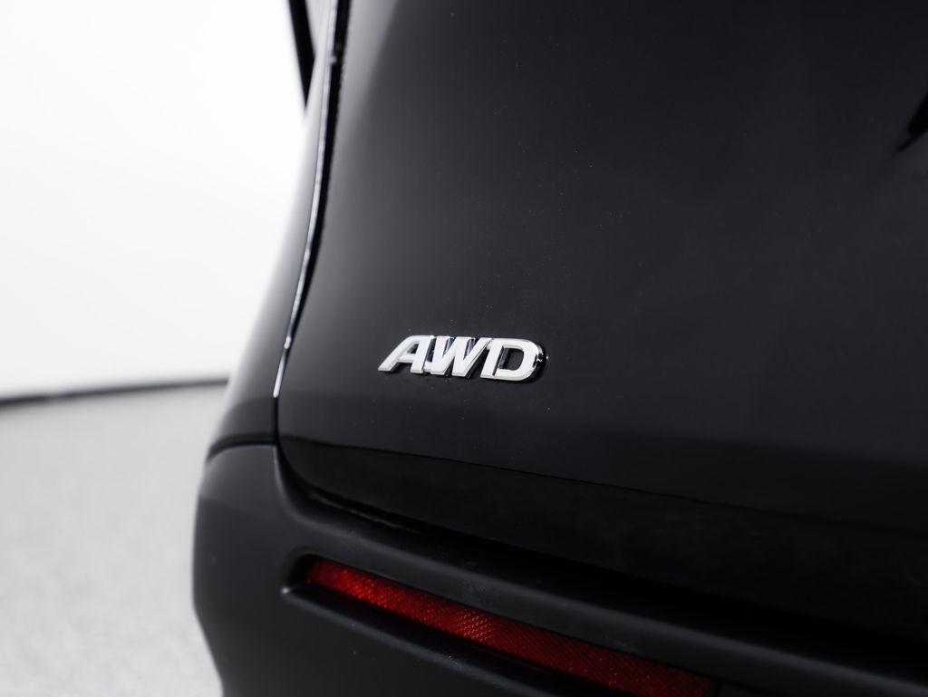 Toyota Sienna LE AWD 8-Passenger (Natl) 2023