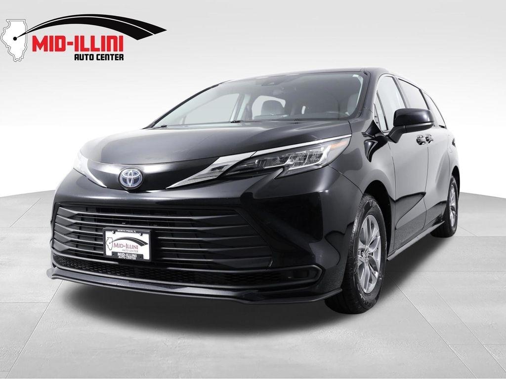 2023 Toyota Sienna LE AWD 8-Passenger (Natl)