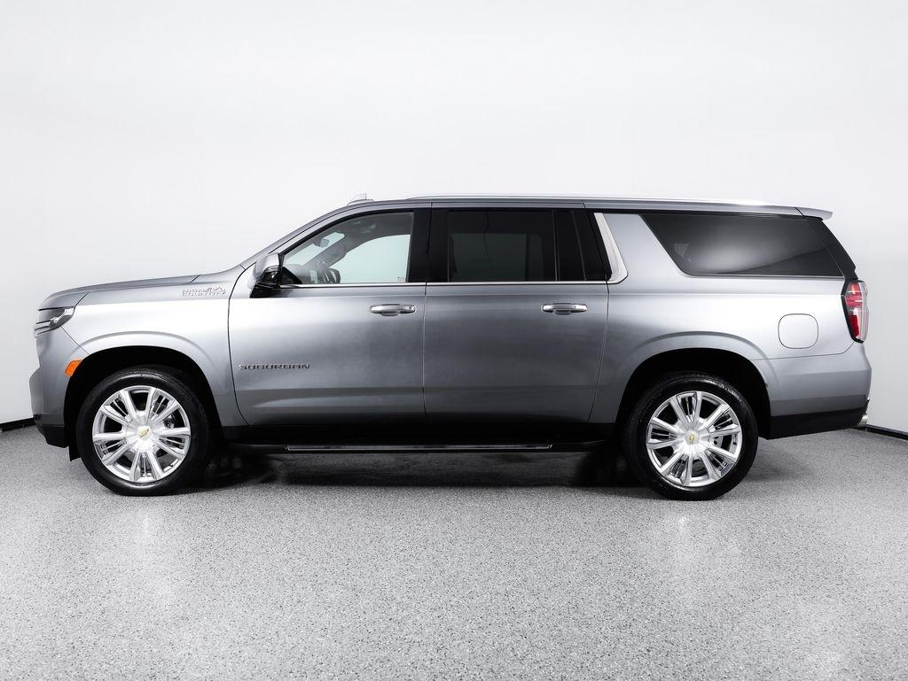 Chevrolet Suburban 4WD 4dr High Country 2021
