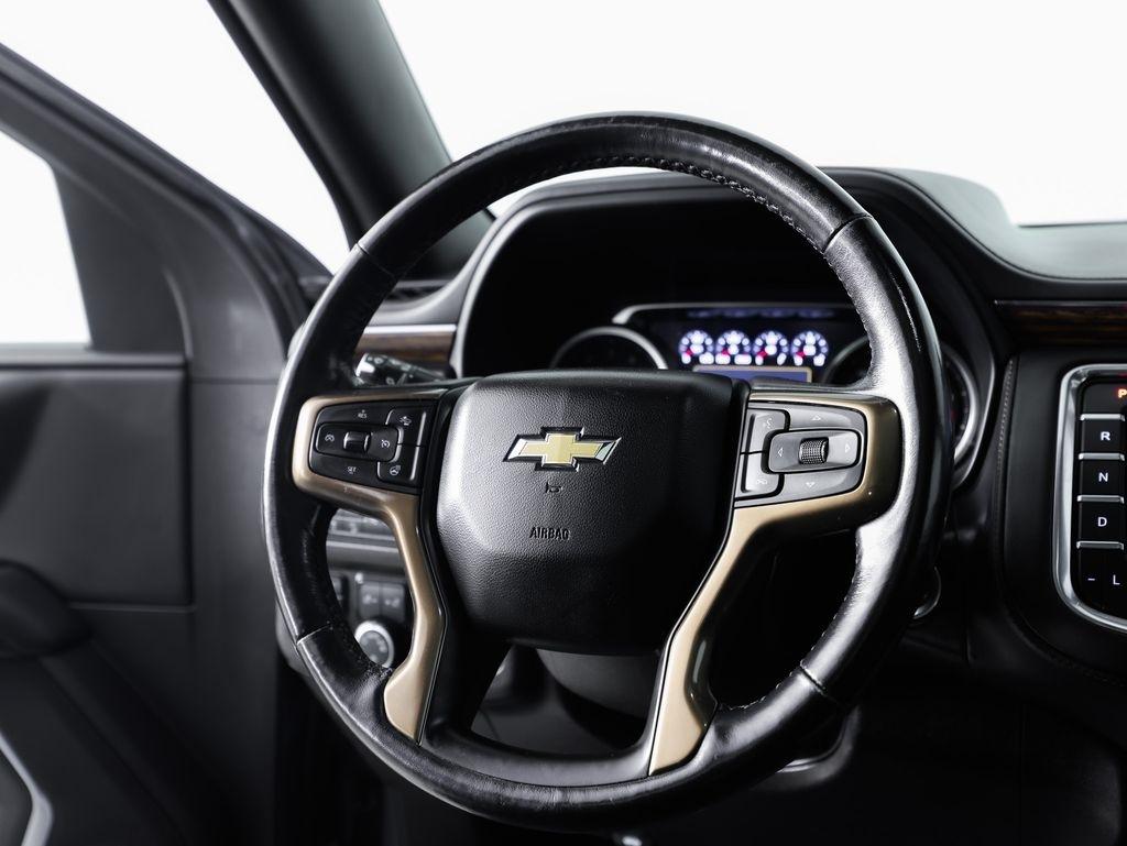 Chevrolet Suburban 4WD 4dr High Country 2021