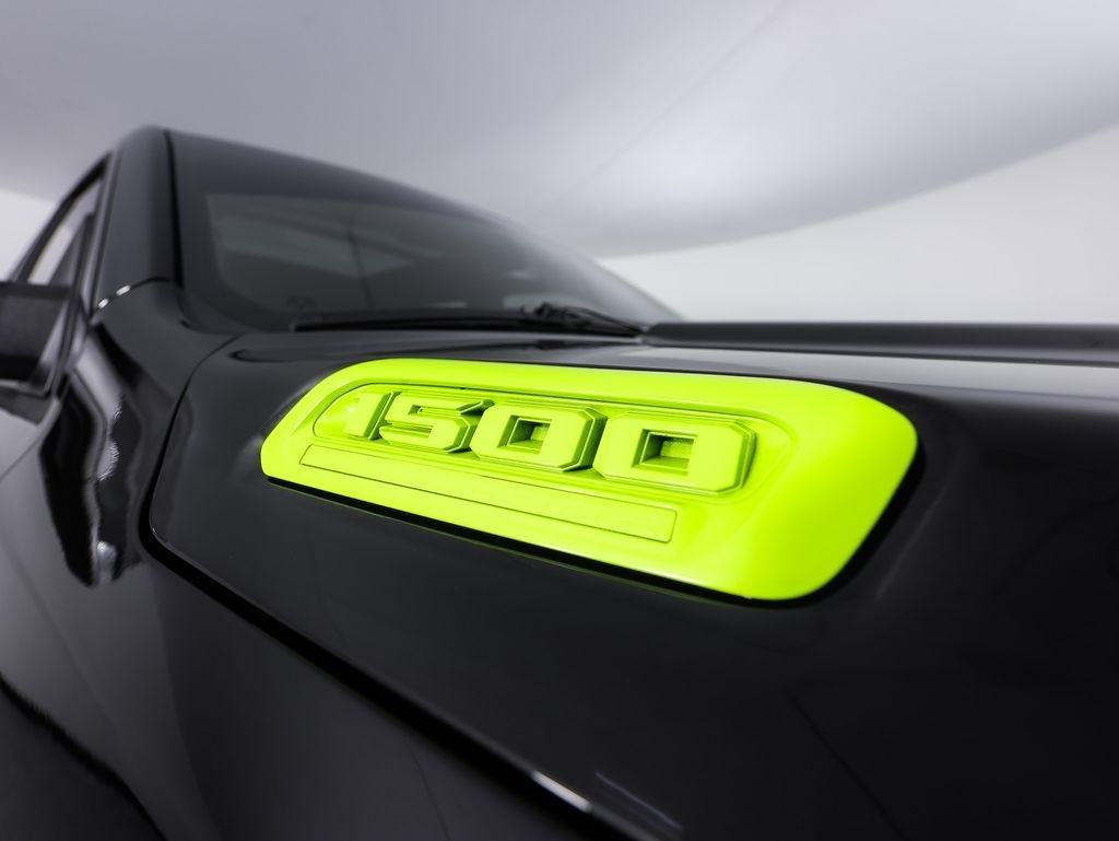 RAM 1500 Big Horn 4x4 Crew Cab 5'7" Box 2026