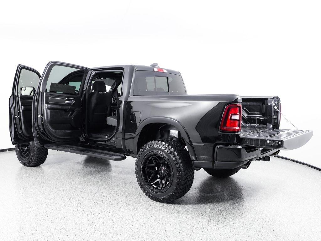 RAM 1500 Big Horn 4x4 Crew Cab 5'7" Box 2026