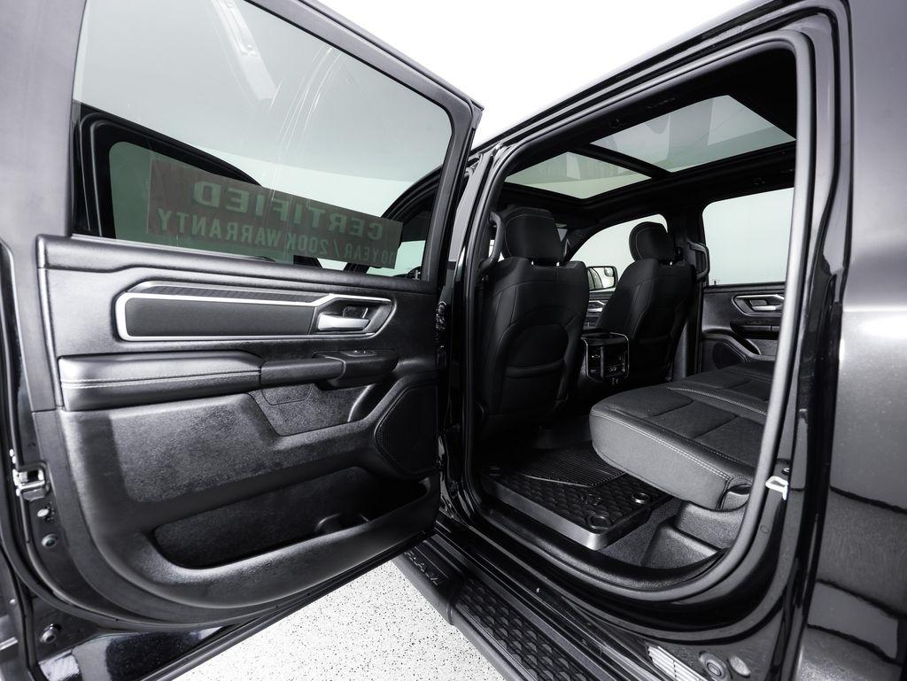 RAM 1500 Big Horn 4x4 Crew Cab 5'7" Box 2026