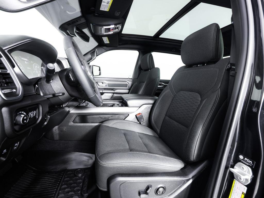 RAM 1500 Big Horn 4x4 Crew Cab 5'7" Box 2026