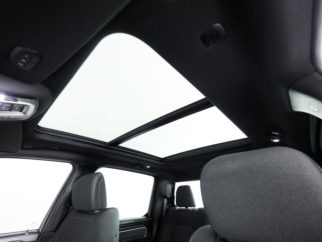 RAM 1500 Big Horn 4x4 Crew Cab 5'7" Box 2026