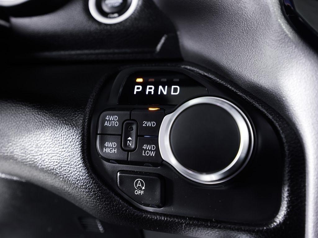 RAM 1500 Big Horn 4x4 Crew Cab 5'7" Box 2026